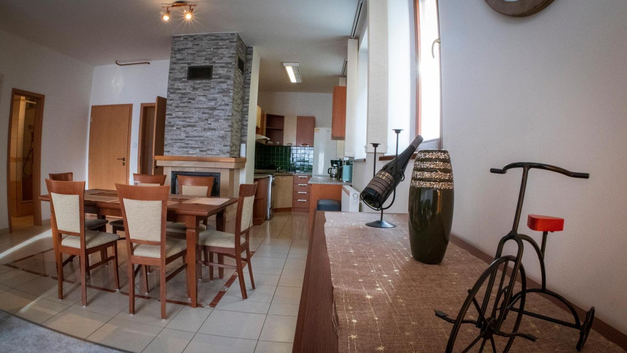 Tatransky Dom Sk Hotell Veľký Slavkov Rum bild